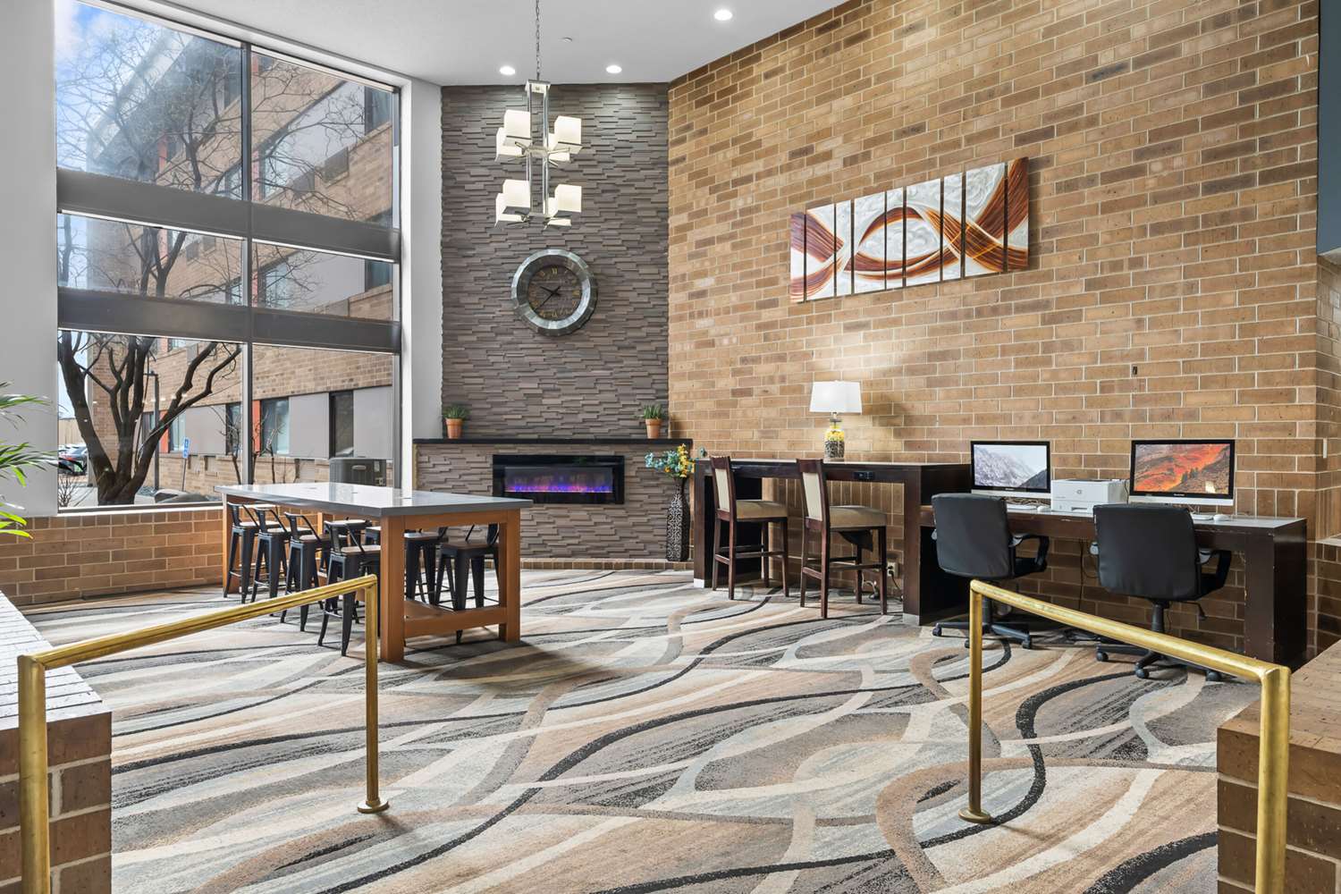 Quality Inn & Suites Mall of America - MSP Airport 27/38