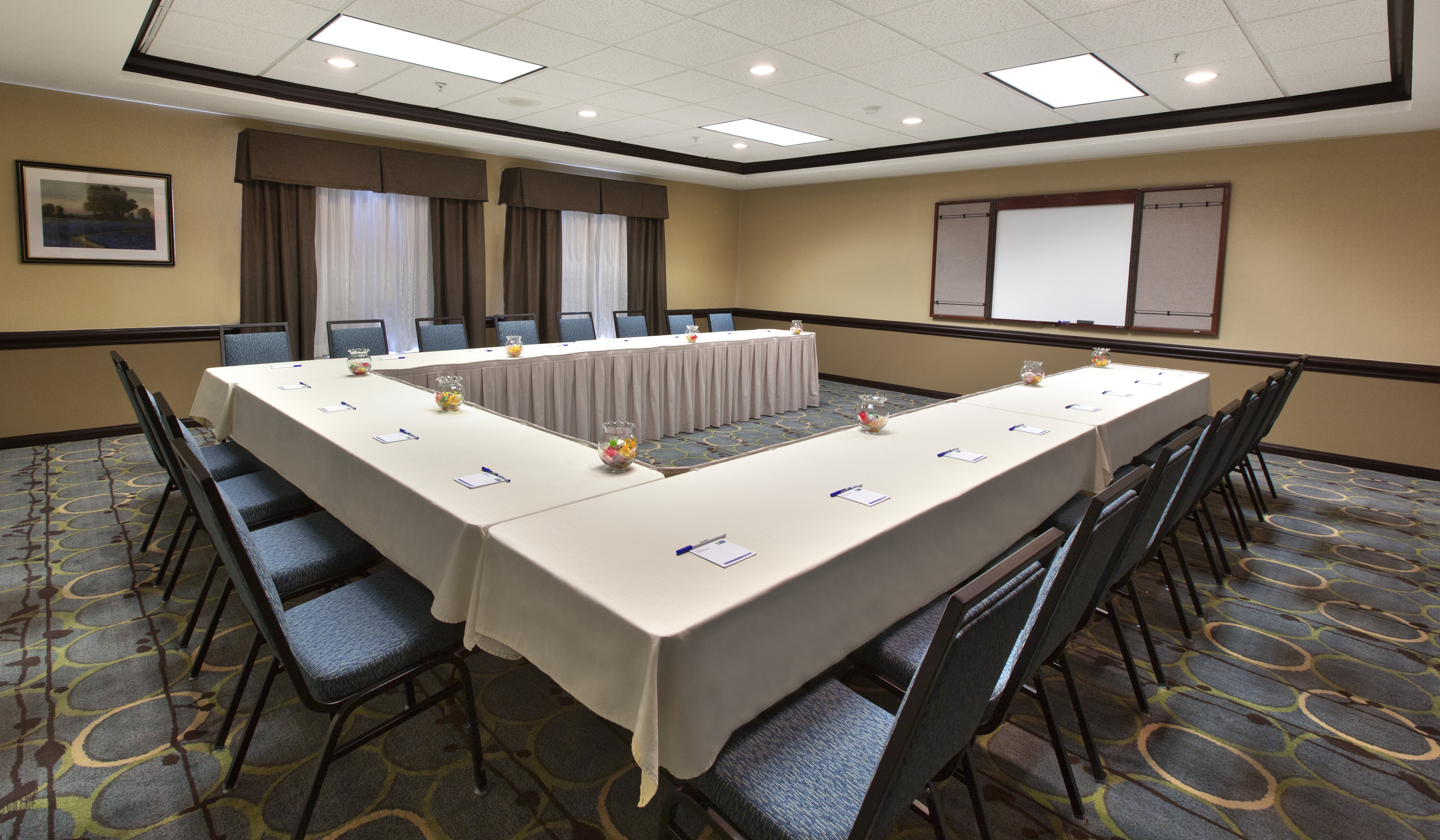 Holiday Inn & Suites Spring - the Woodlands Area, an IHG Hotel 27/28