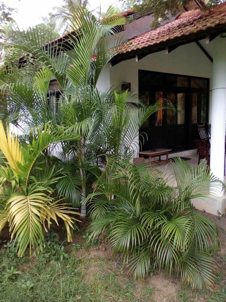 Chill Enjoy Cabanas & Restaurant 28/36