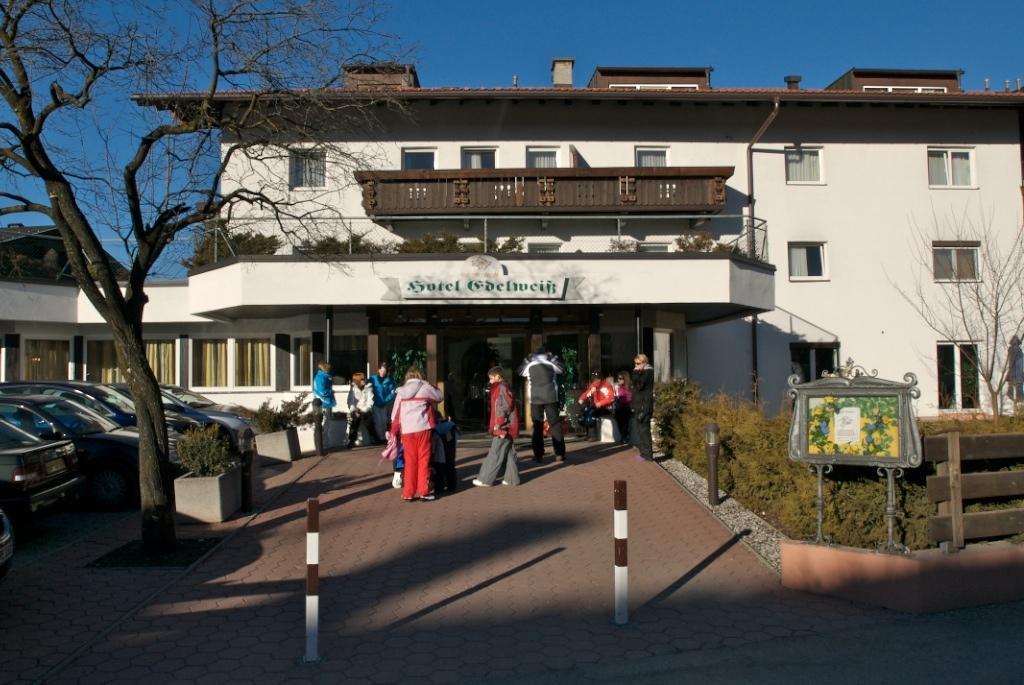 Hotel Edelweiss 5/22