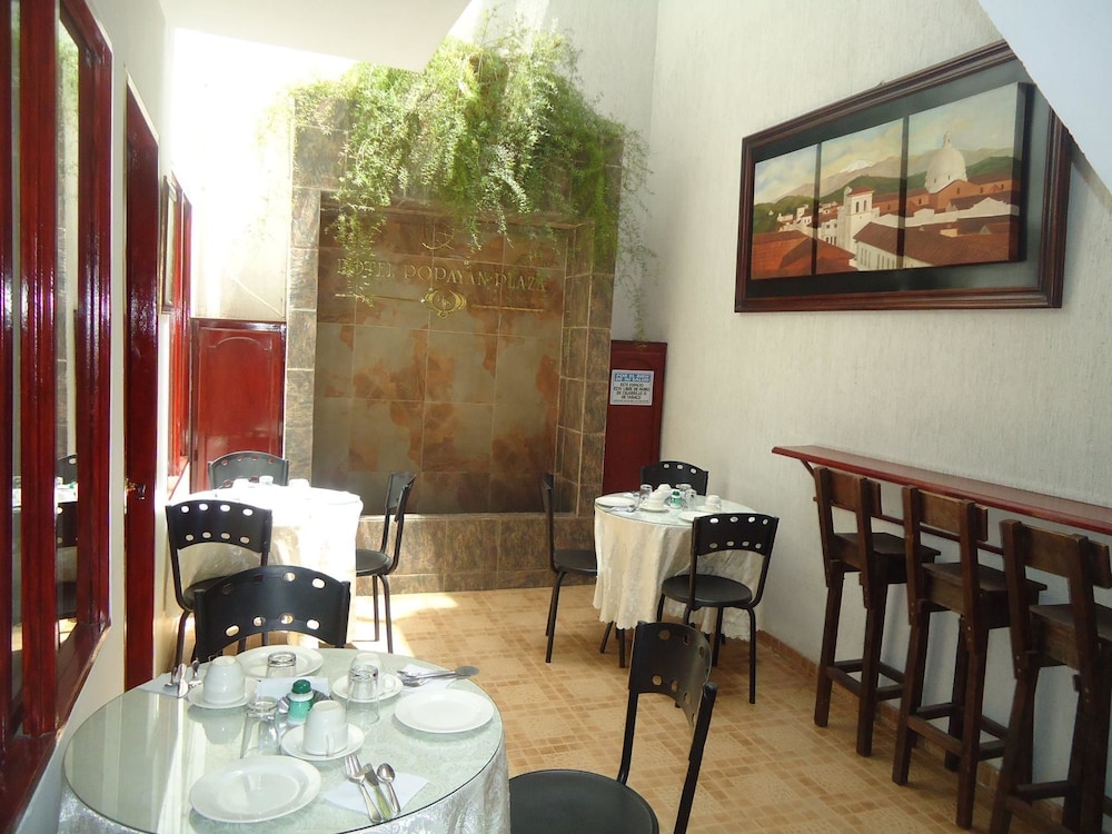 Hotel Popayan Plaza 39/42