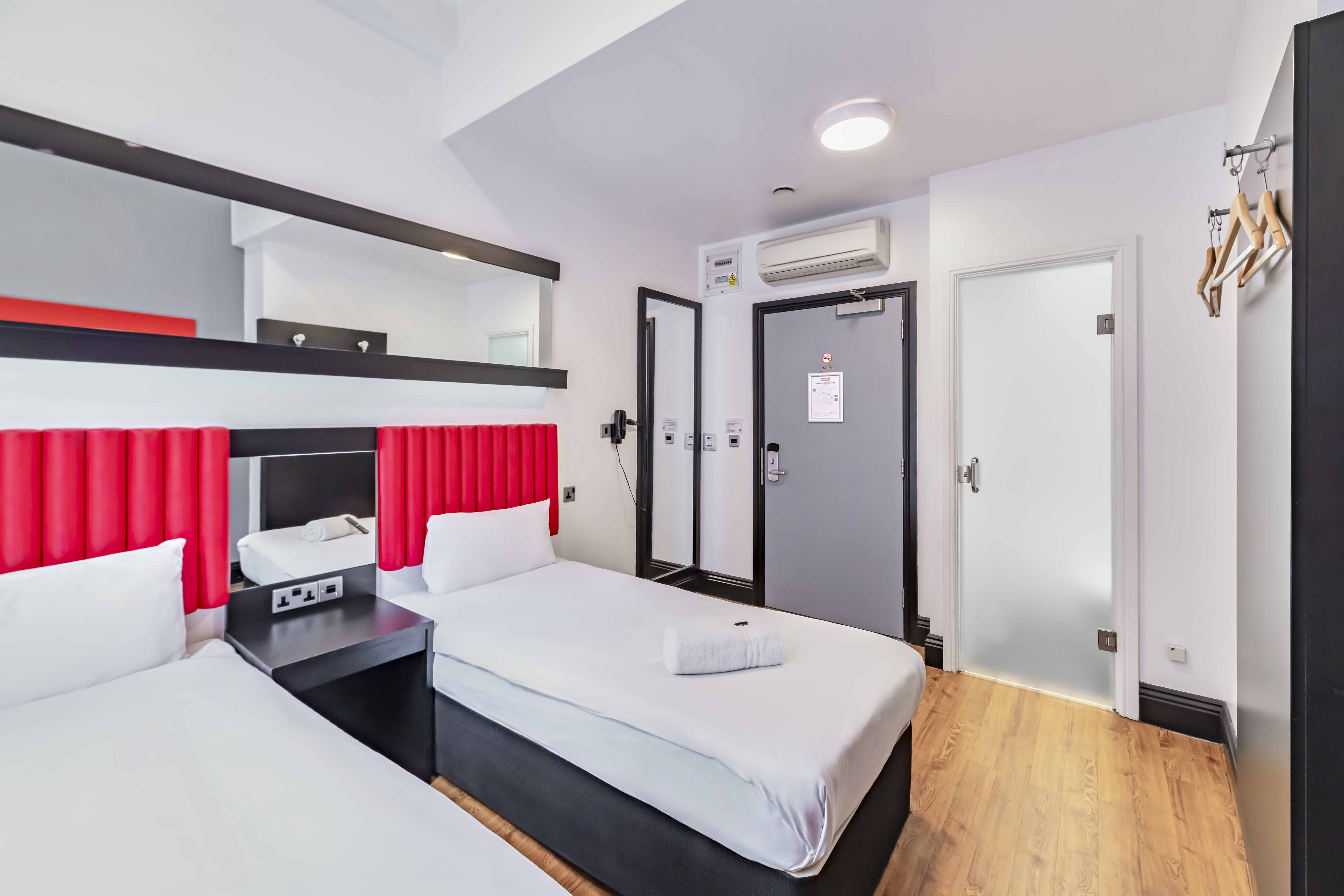 Standard, Twin Beds