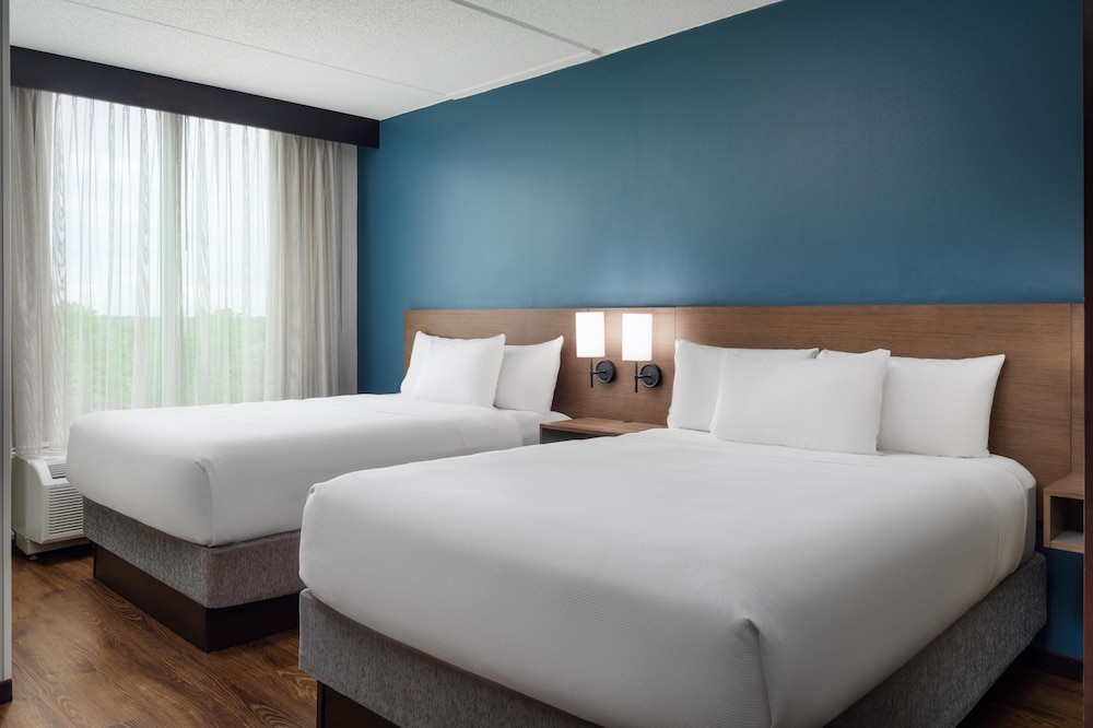 Hyatt Place Grand Rapids-South 16/67