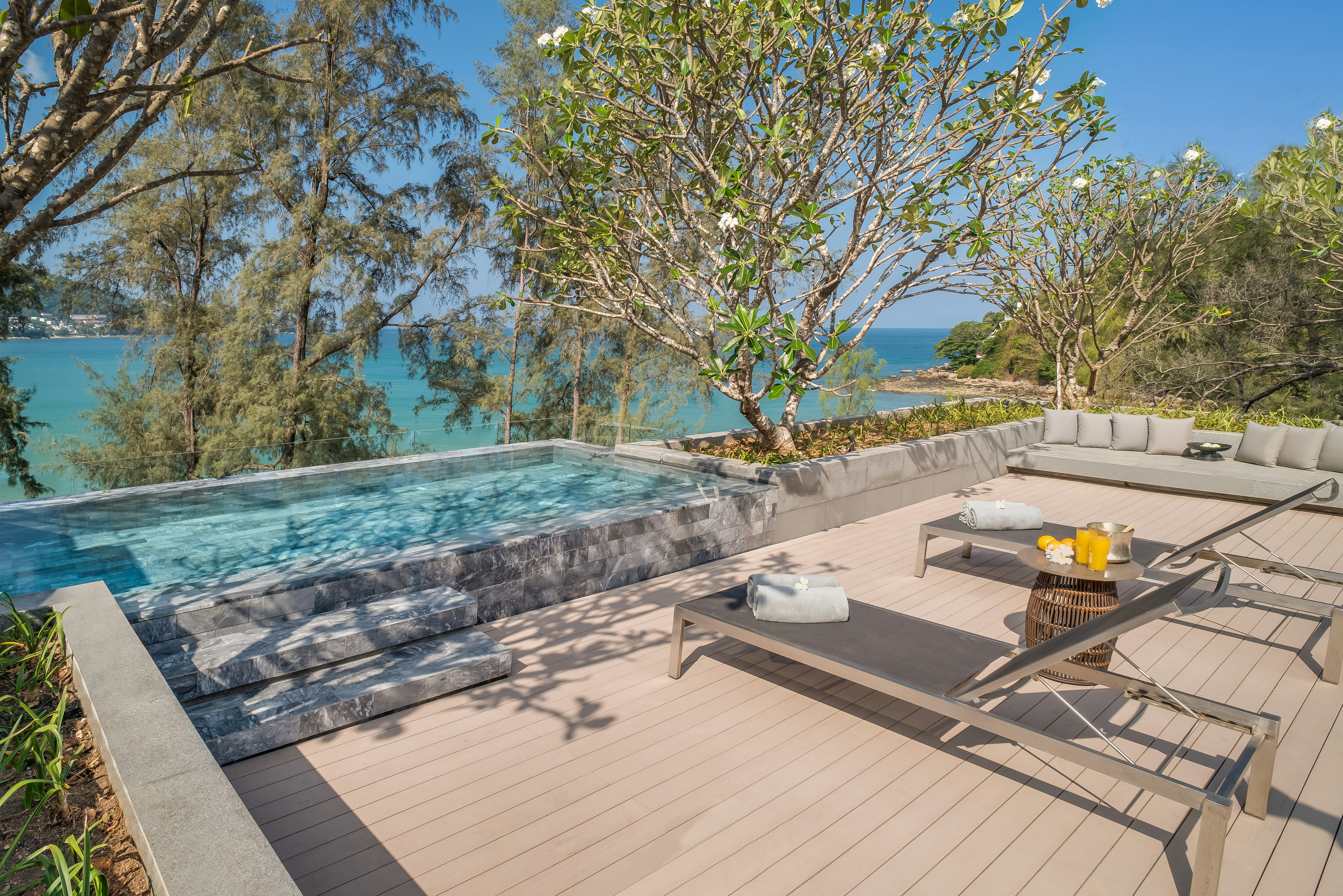 Twinpalms MontAzure Phuket Resort 35/81