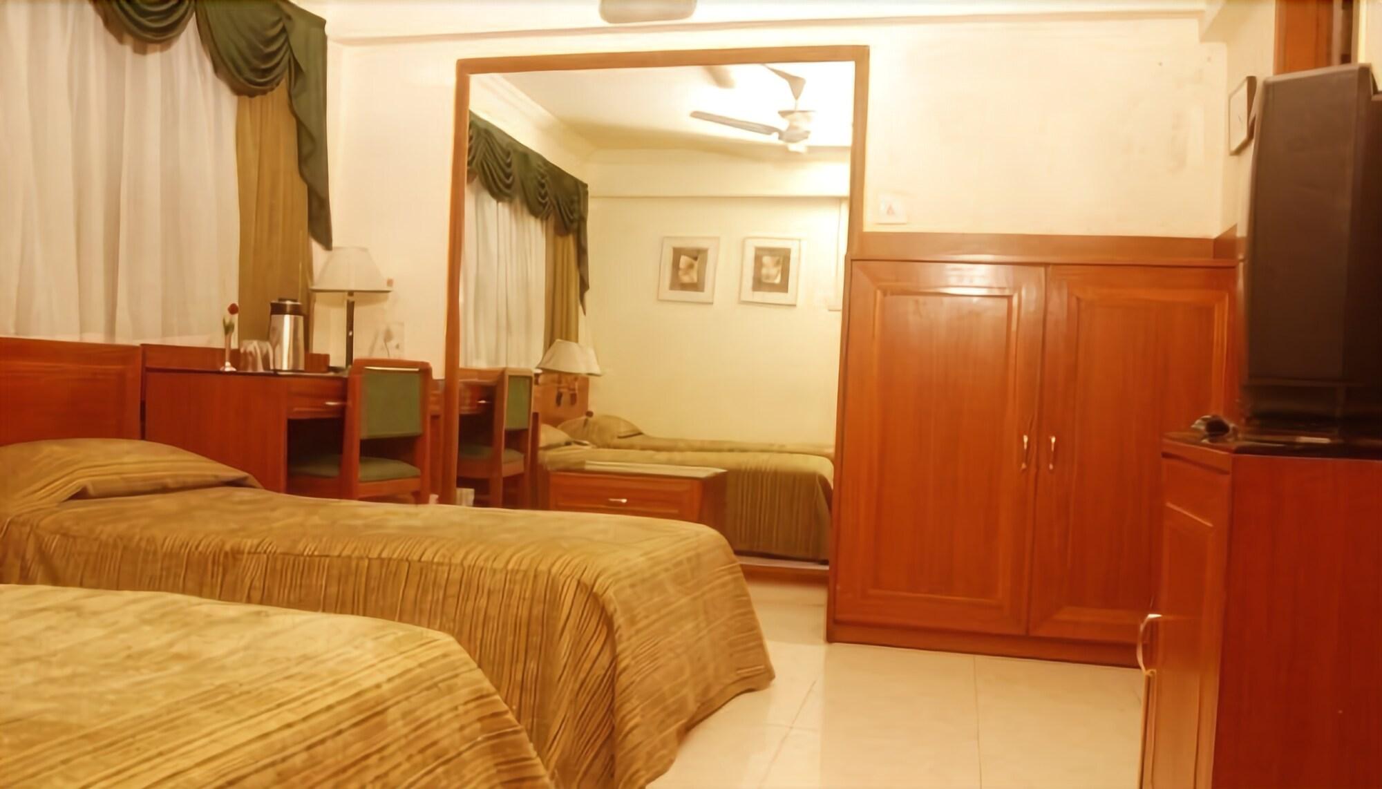 Royal Inn 13/16