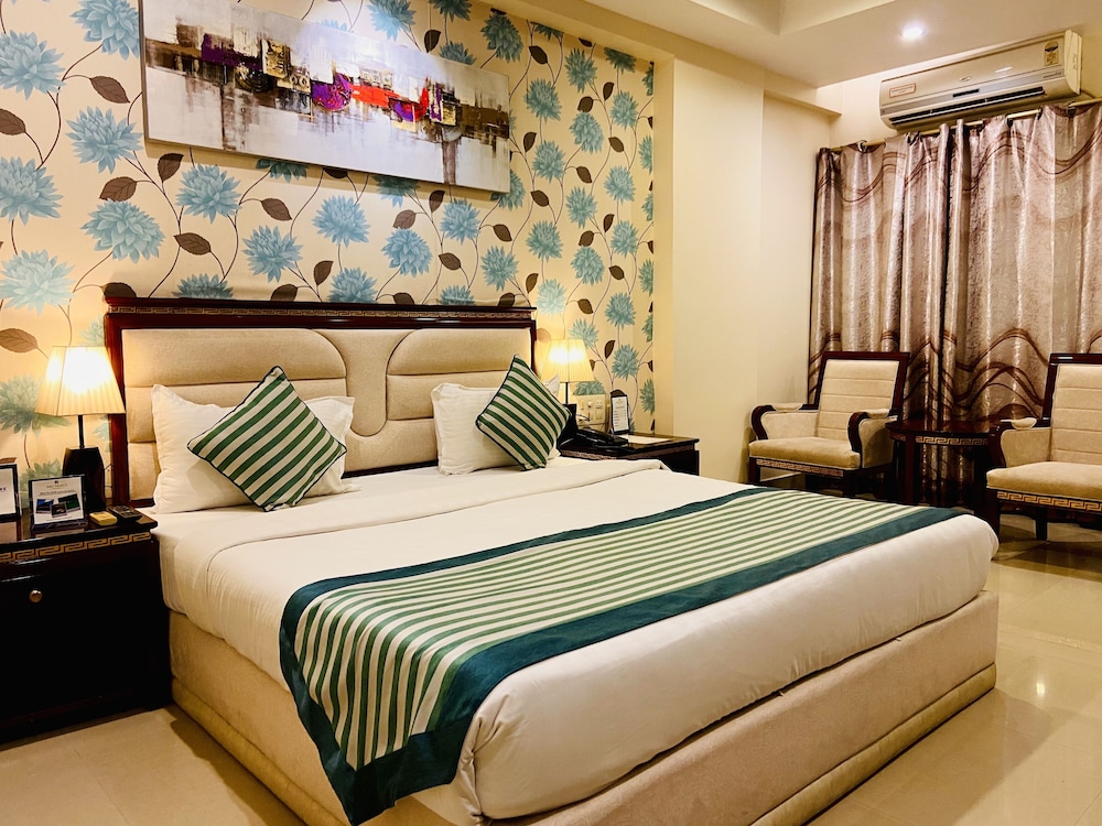 HOTEL KRC PALACE 17/37