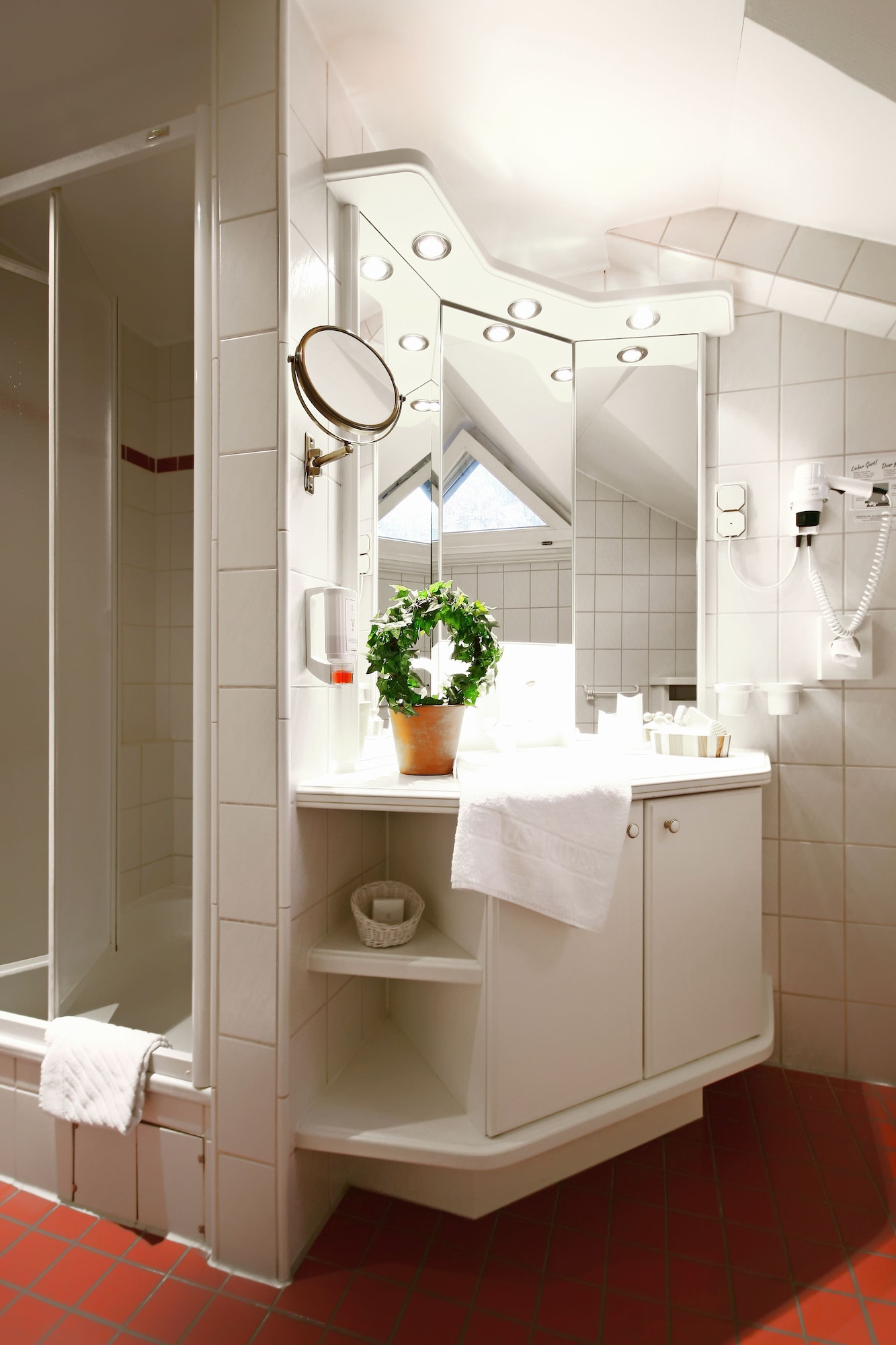 جناح بسرير مزدوج مع أريكة، Haus Duden Hotel 4/4
