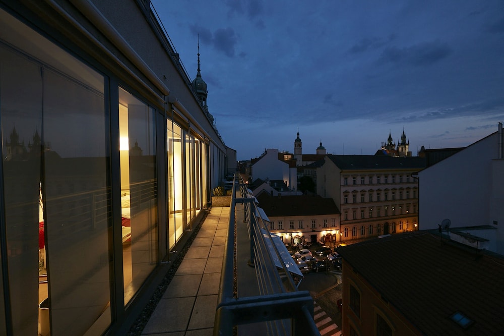 Hotel Josef 4/59