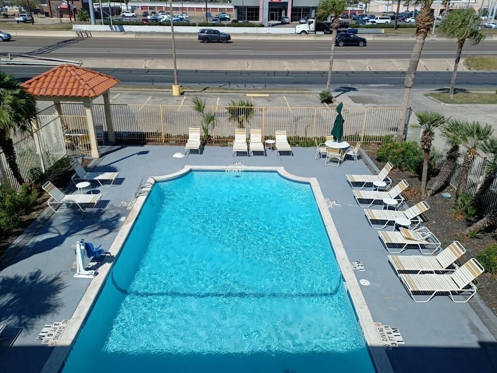 La Quinta Inn by Wyndham Corpus Christi South 21/33