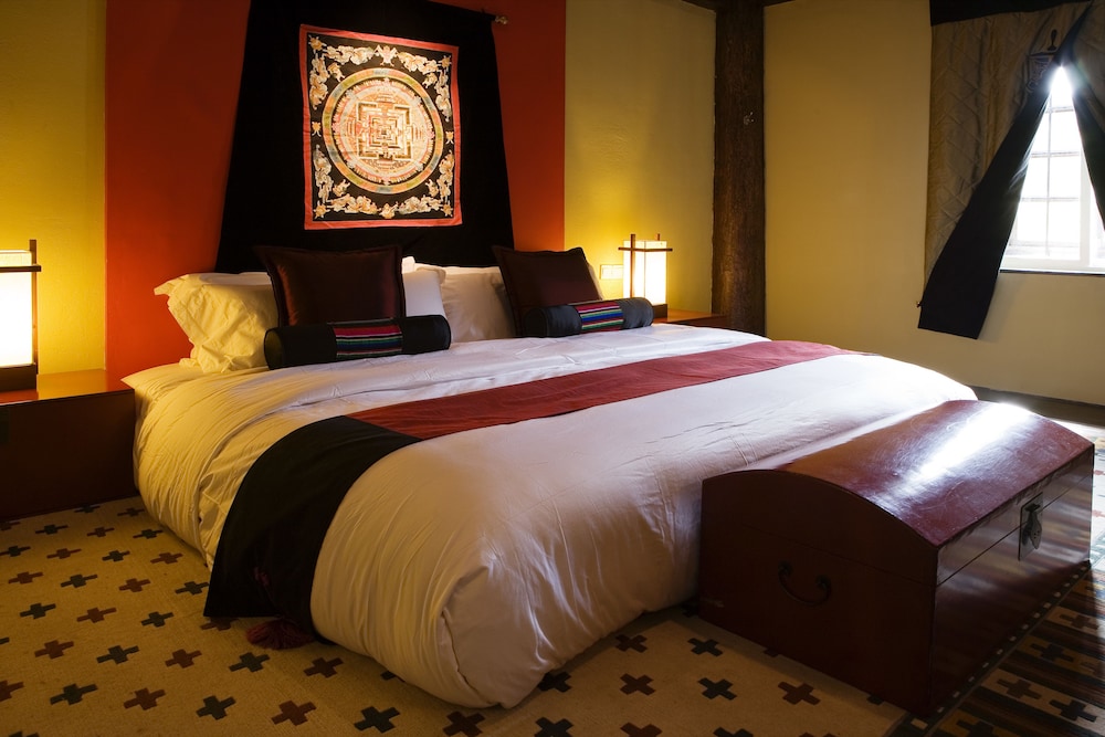 BANYAN TREE RINGHA 14/50