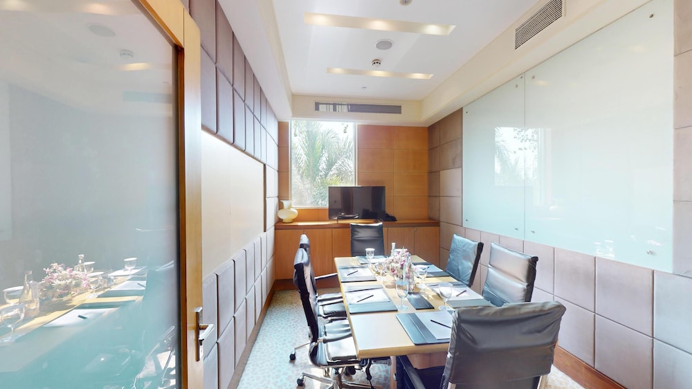 Radisson Blu Hotel Nagpur 63/70