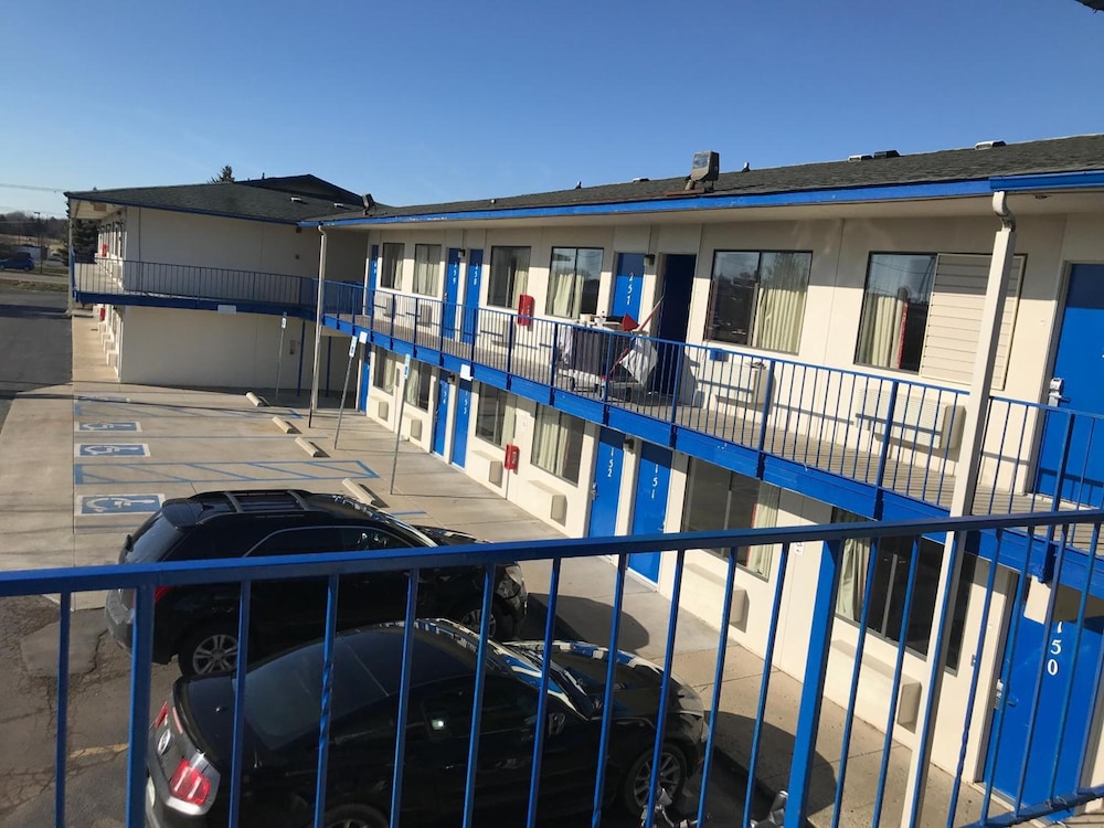 AMERICAS BEST VALUE INN 9/53
