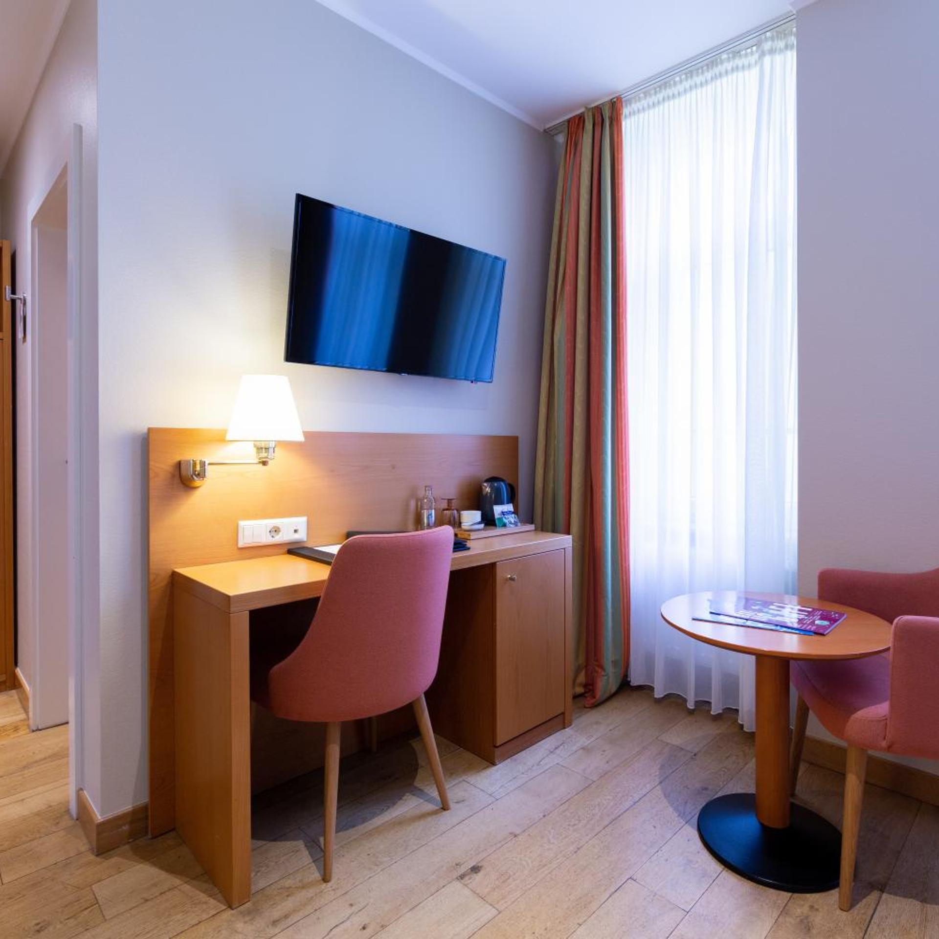 Hotel Perrin 38/47