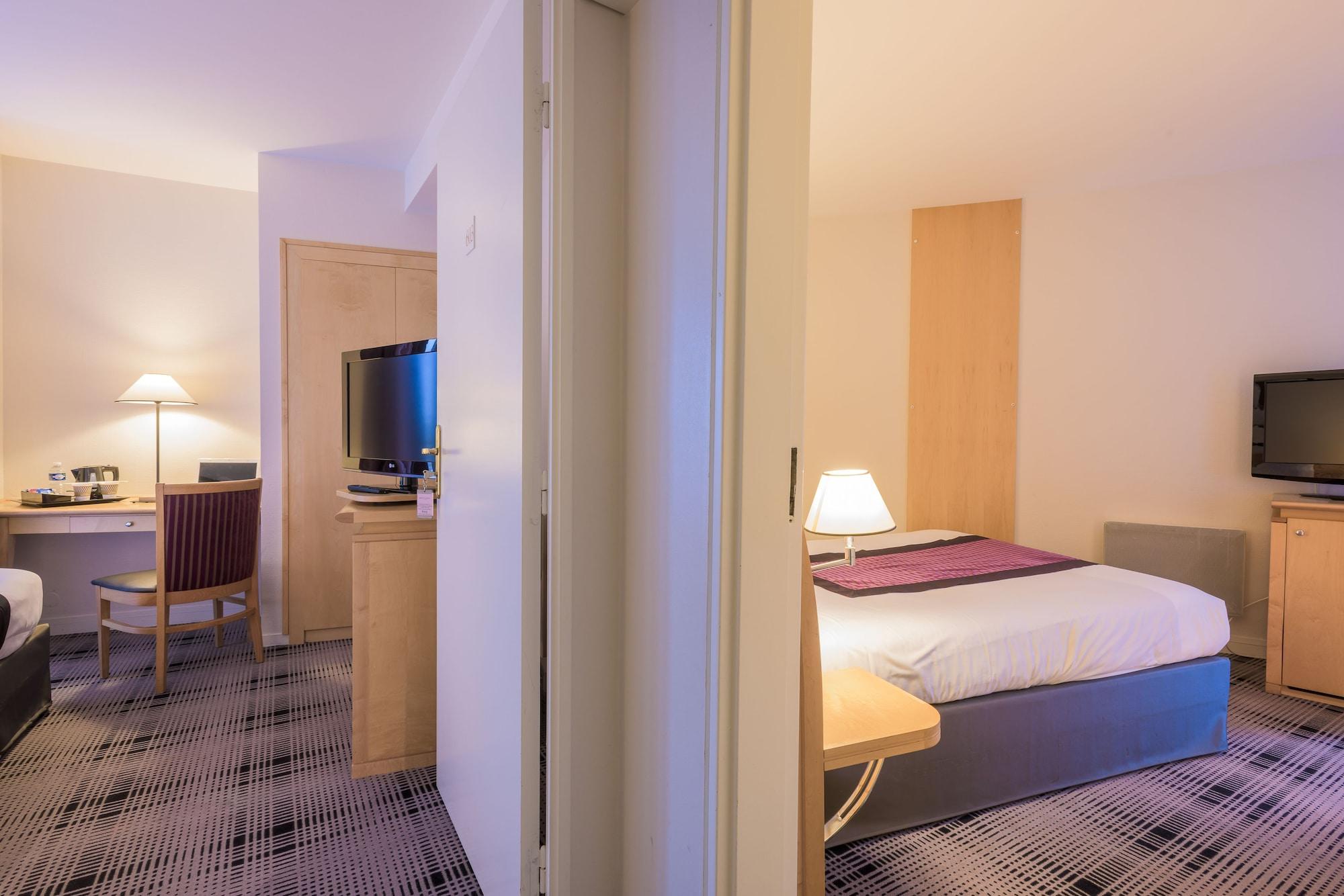 2 Rooms, Family, Multiple Beds