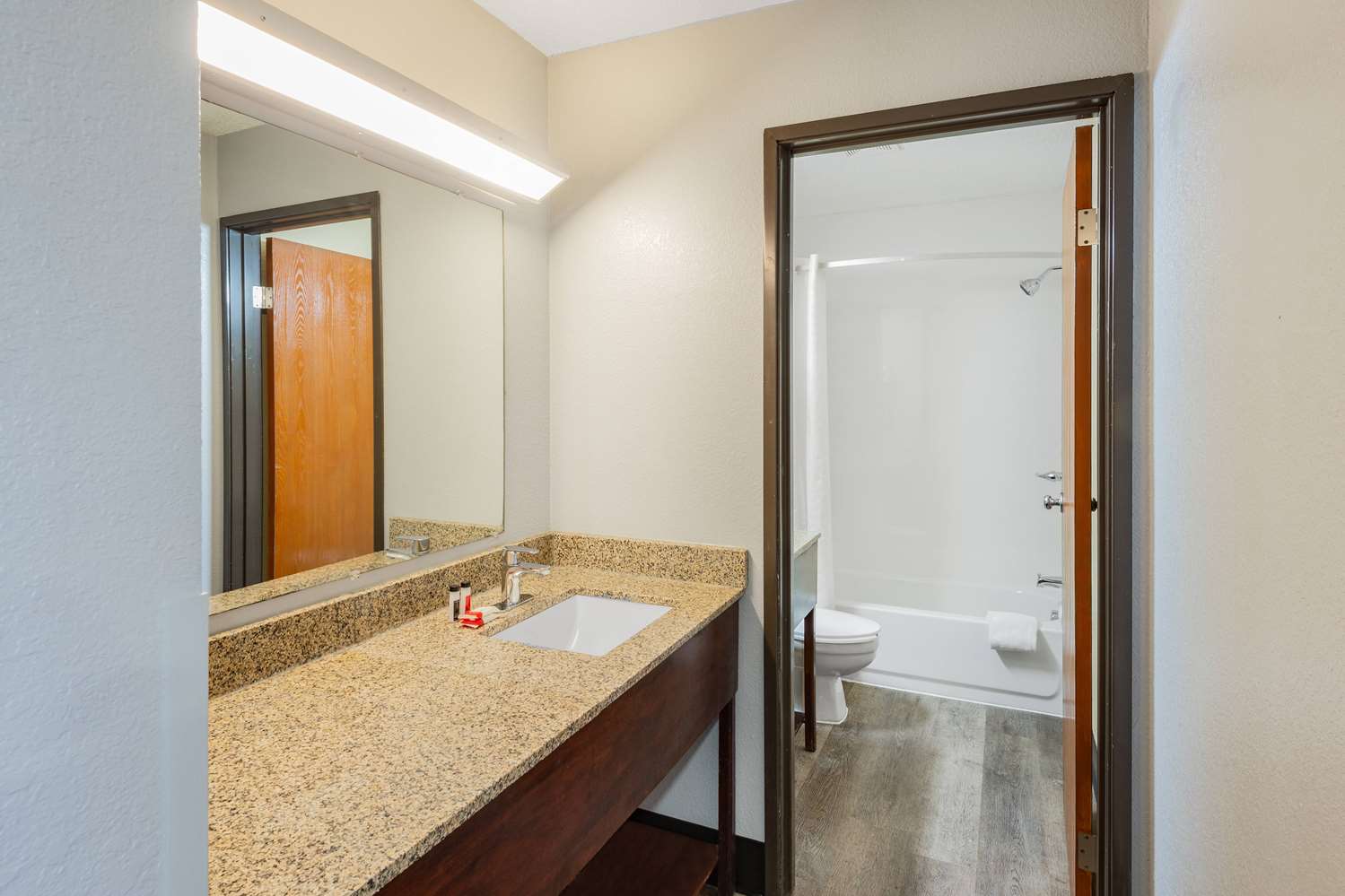 Super 8 By Wyndham Waynesburg 23/25