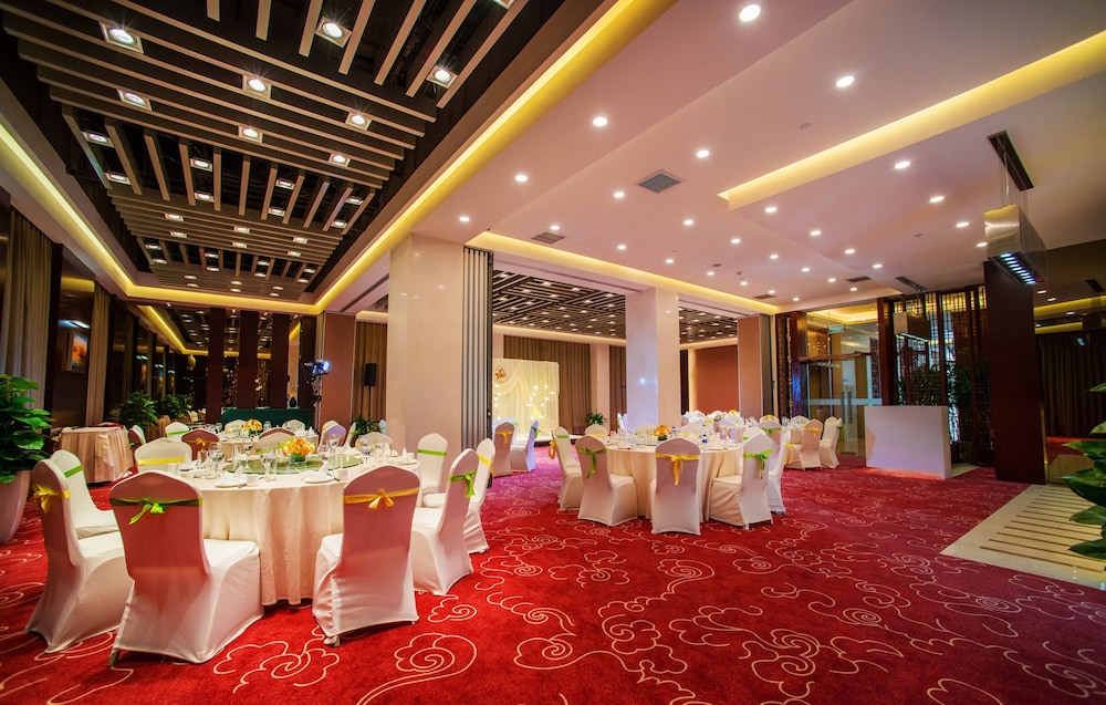 Mercure Beijing Downtown 65/71