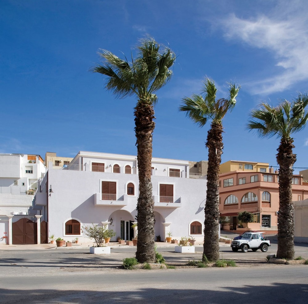 Hotel O Scia 45/50