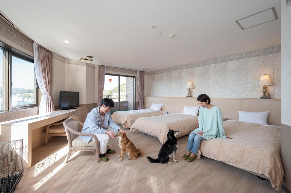 Hamanako Wanwan Paradise Hotel (Ex HAMANAKO GRAND HOTEL SAZANAMIKAN) 18/67