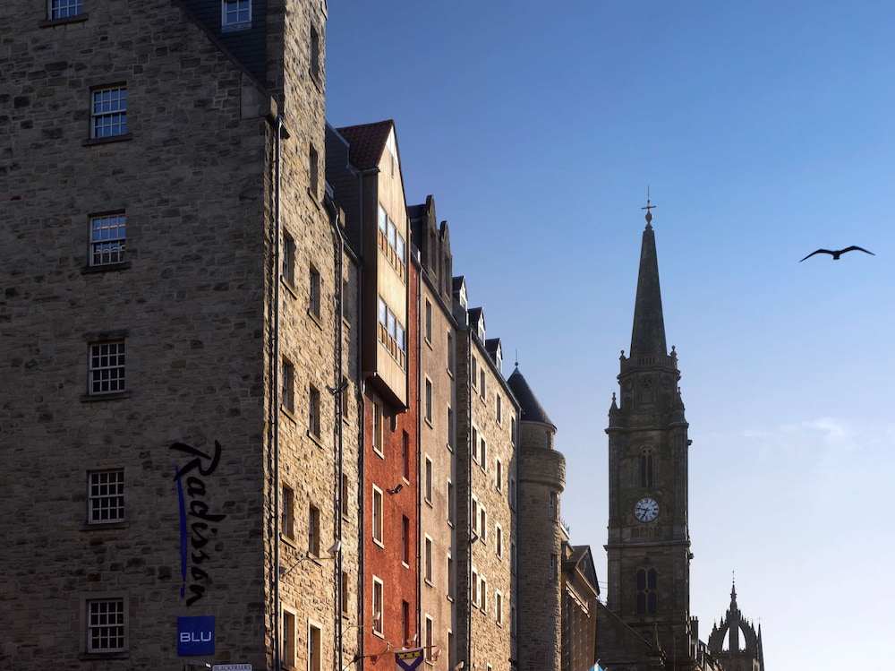 Radisson Blu Hotel, Edinburgh City Centre 46/50
