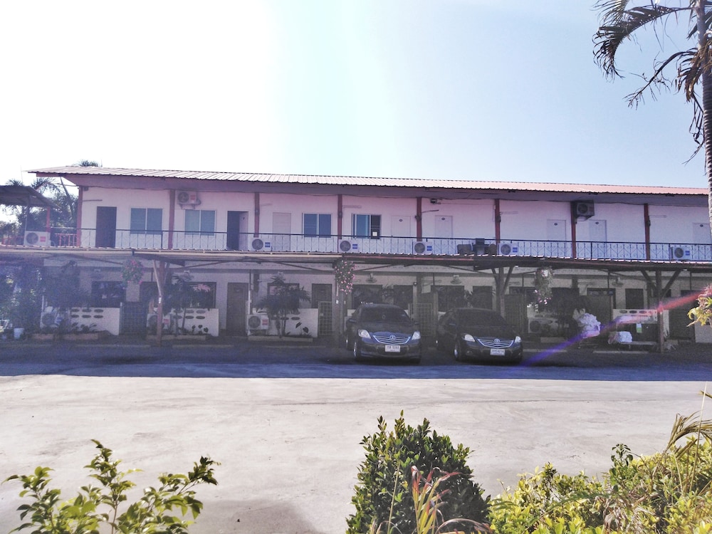 Baan Kaew Ruen Kwan 2/71