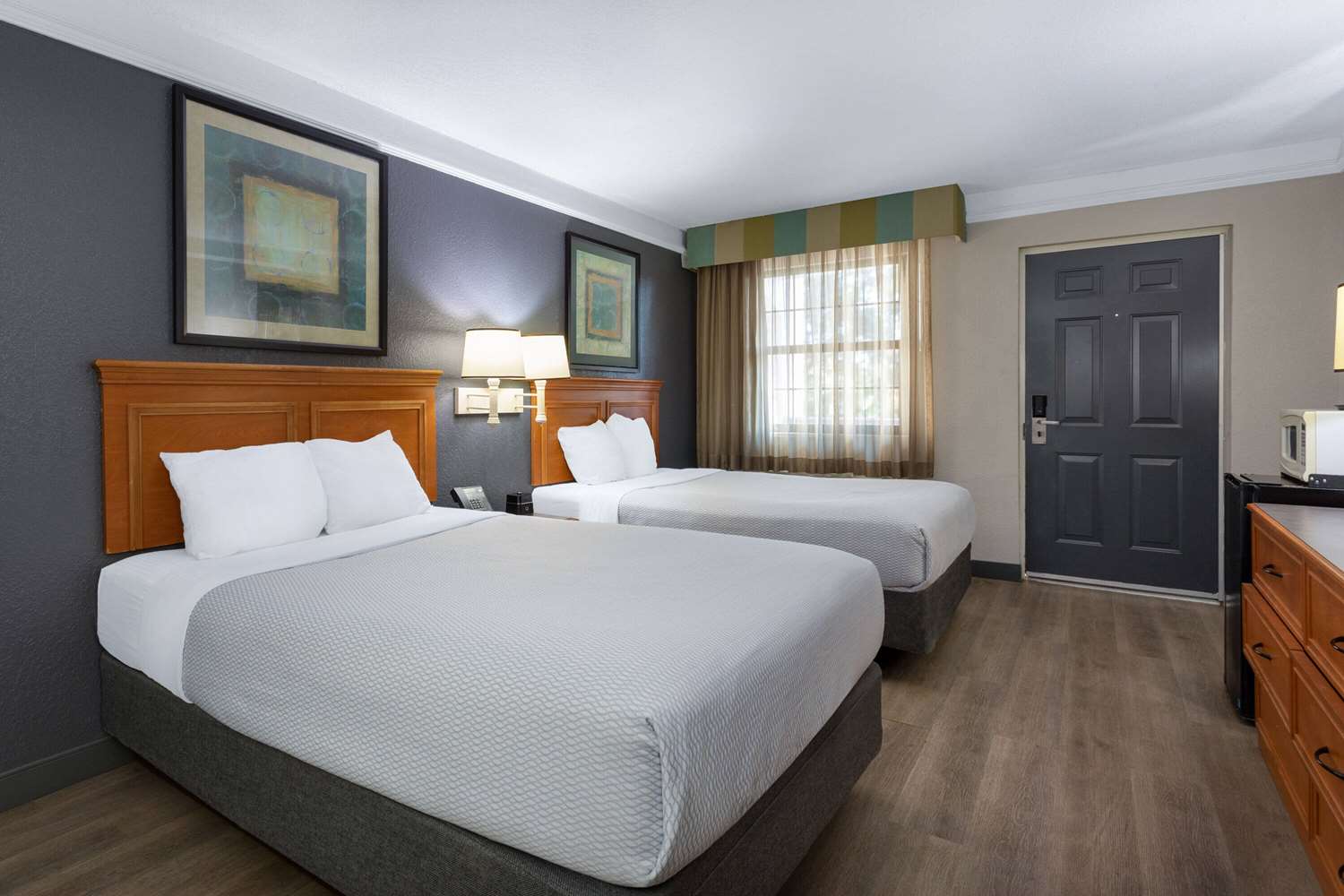 La Quinta Inn Pensacola 9/35