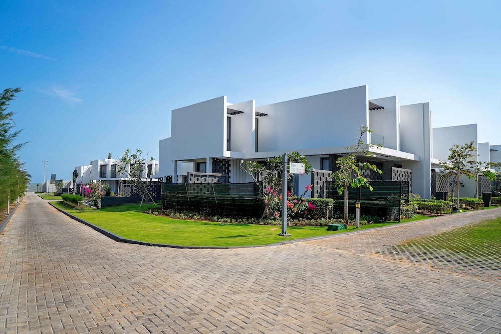 Oceanami Villas And Beach Club 62/67