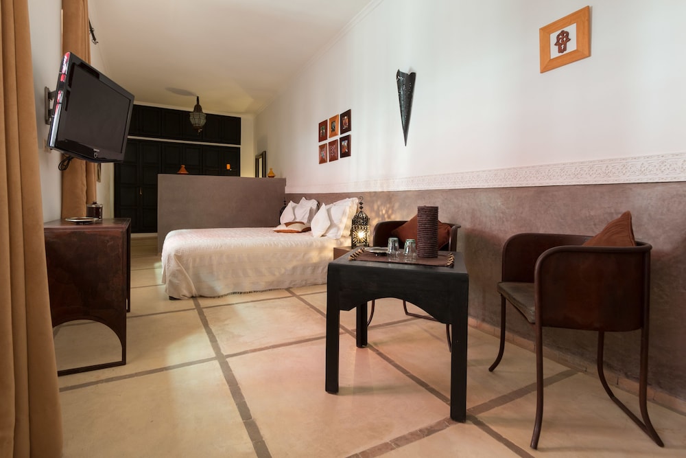 Riad Alegria 52/78