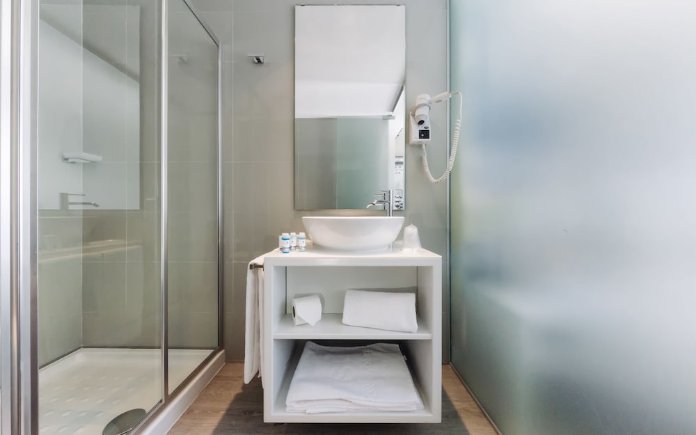 LISBON SAO BENTO HOTEL 43/44