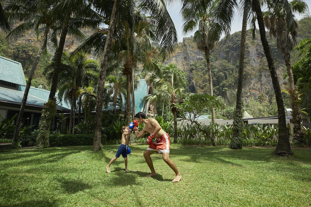 Centara Grand Beach Resort & Villas Krabi 61/79