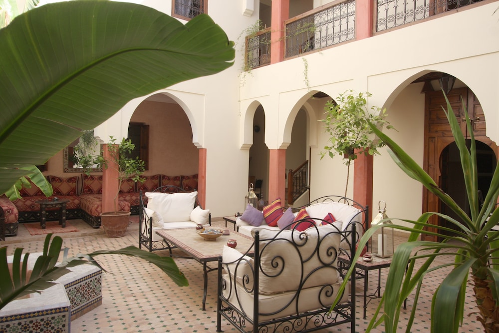 RIAD PETIT KARMELA 41/46