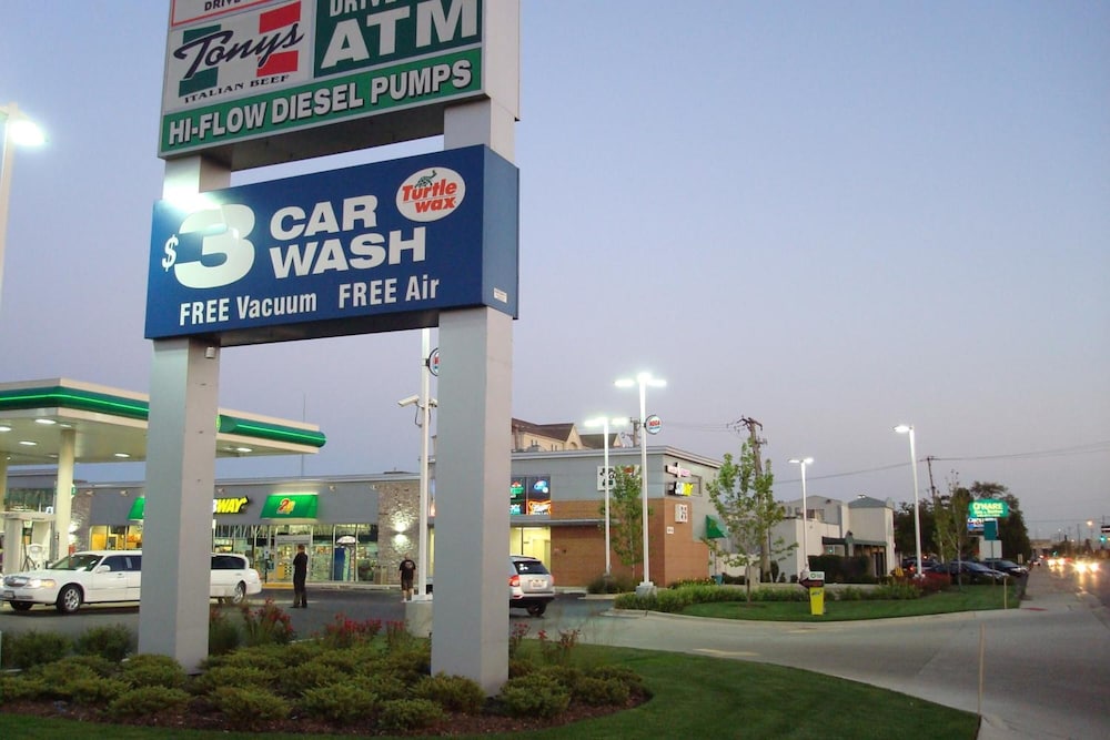 O Hare Inn & Suites 5/43