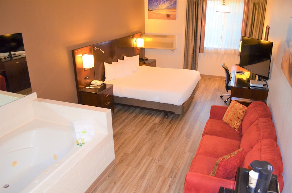 The Ashley Inn Suites 23/68