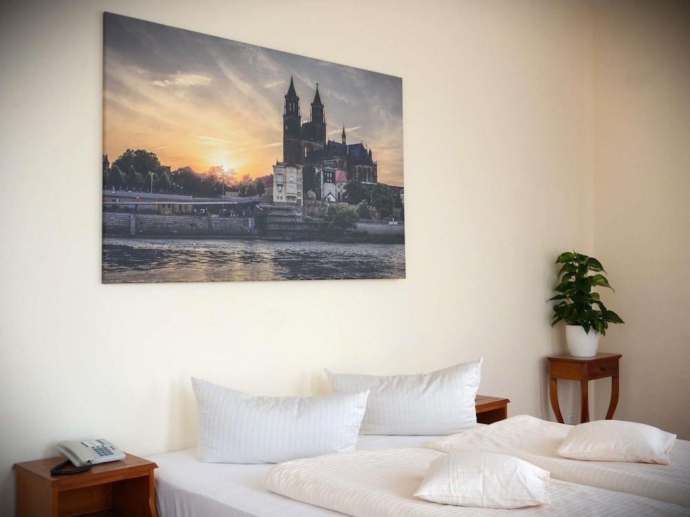 Mercure Hotel Plaza Magdeburg 19/56