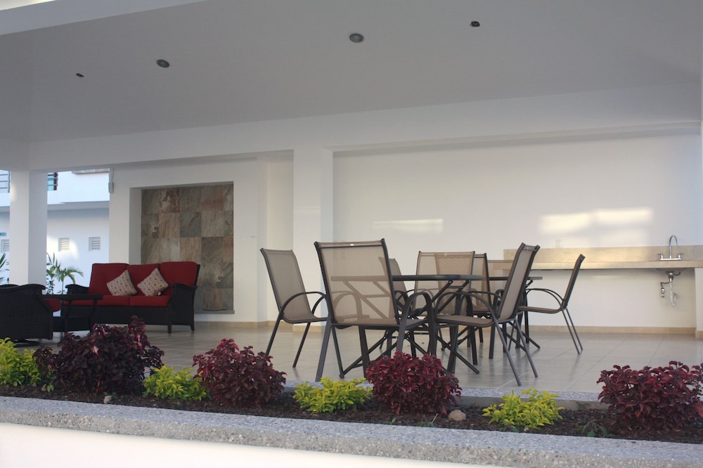 Marena Suites and Apartments 14/52
