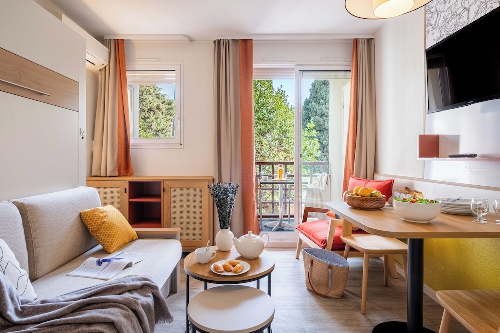 Residence Pierre Vacances Les Citronniers 20/50