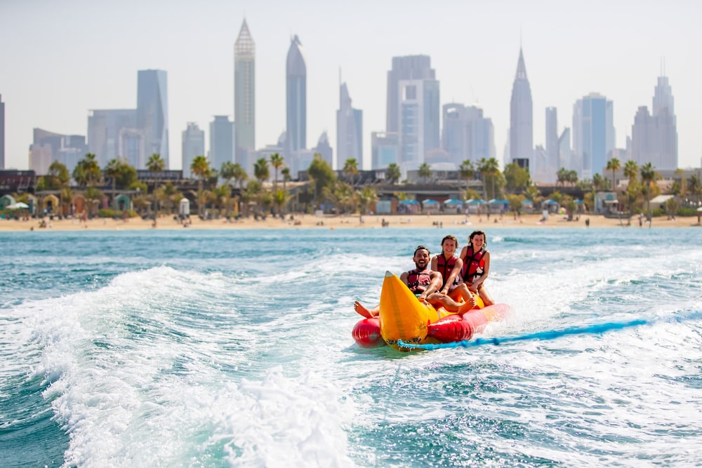 Rove La Mer Beach, Jumeirah 50/56