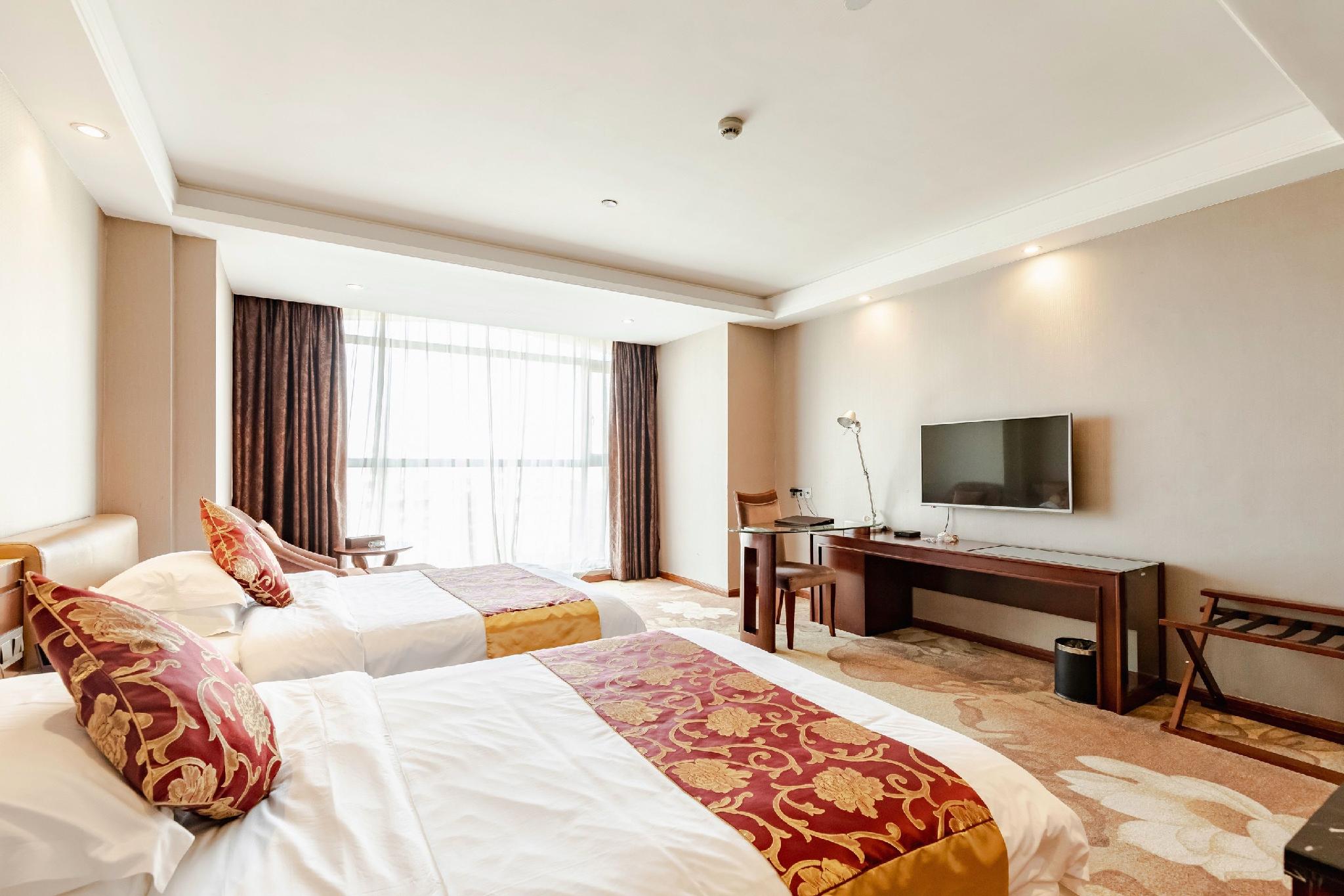 The Century Hotel (ex. Zhongshan Zhongao) 18/30