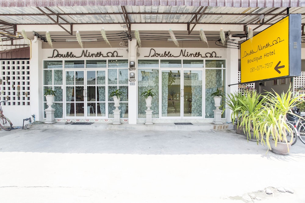Double Ninth Friendly Boutique Hotel 2/18