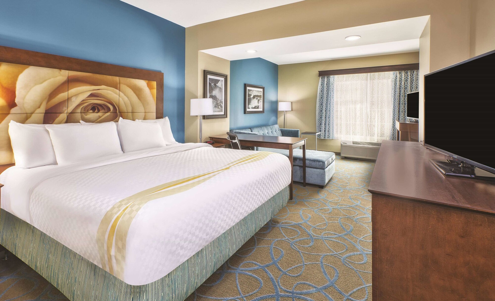ROOM, KING BED, ACCESSIBLE