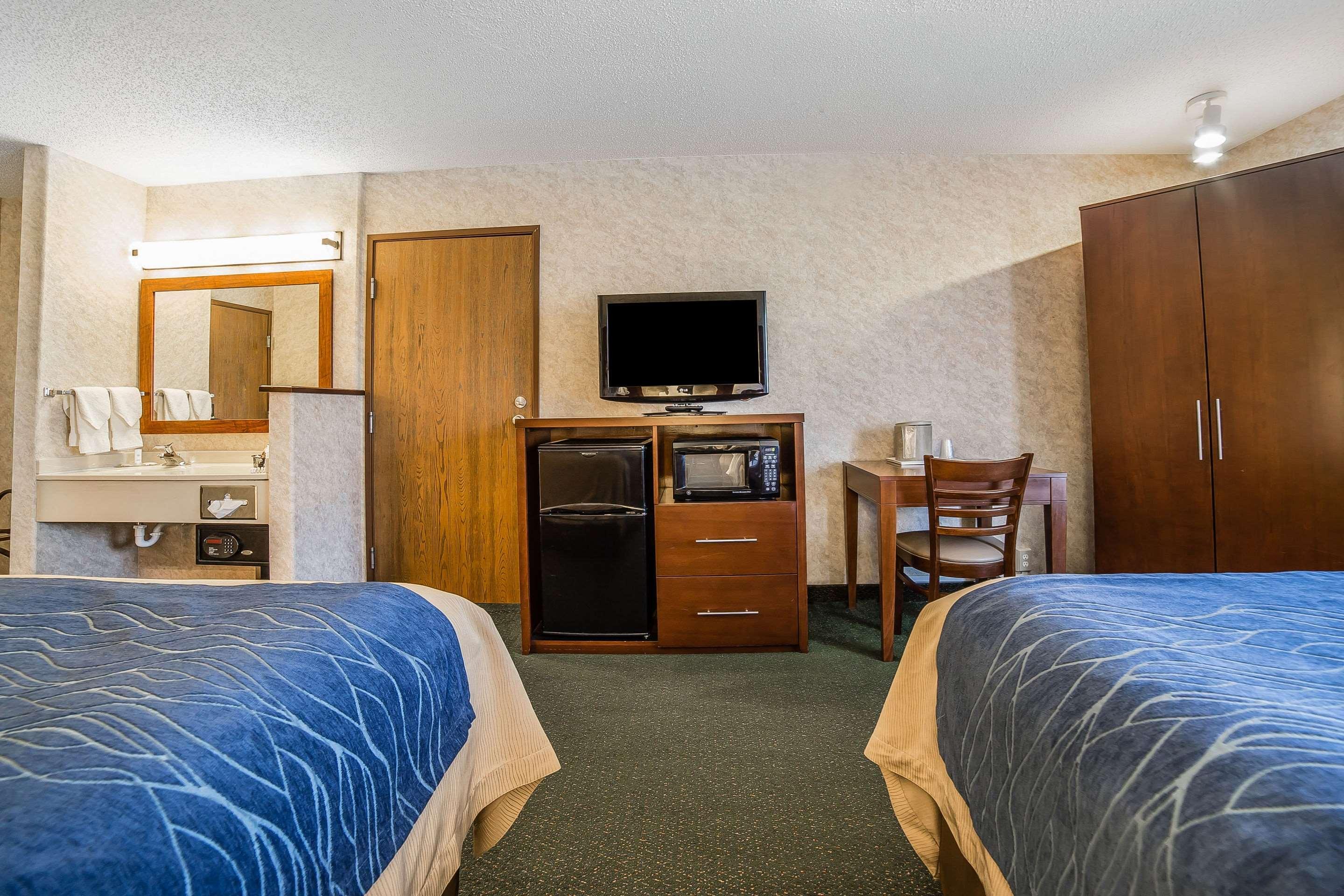 Yellowstone River Inn and Suites 22/47