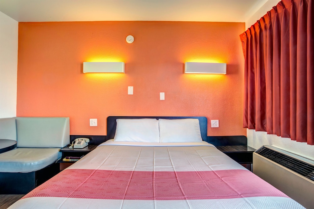 Motel6 Murfreesboro, TN 21/59