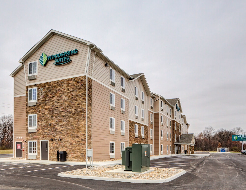 WoodSpring Suites Columbus NE I-270 Airport 2/38