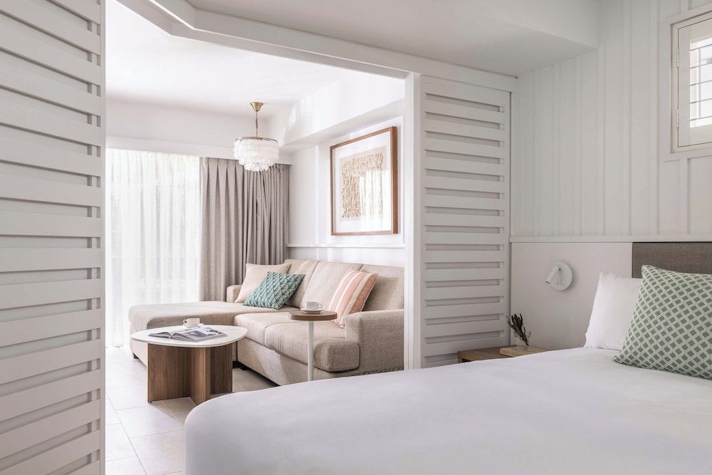 1 BEDROOM, SUPERIOR, APARTMENT