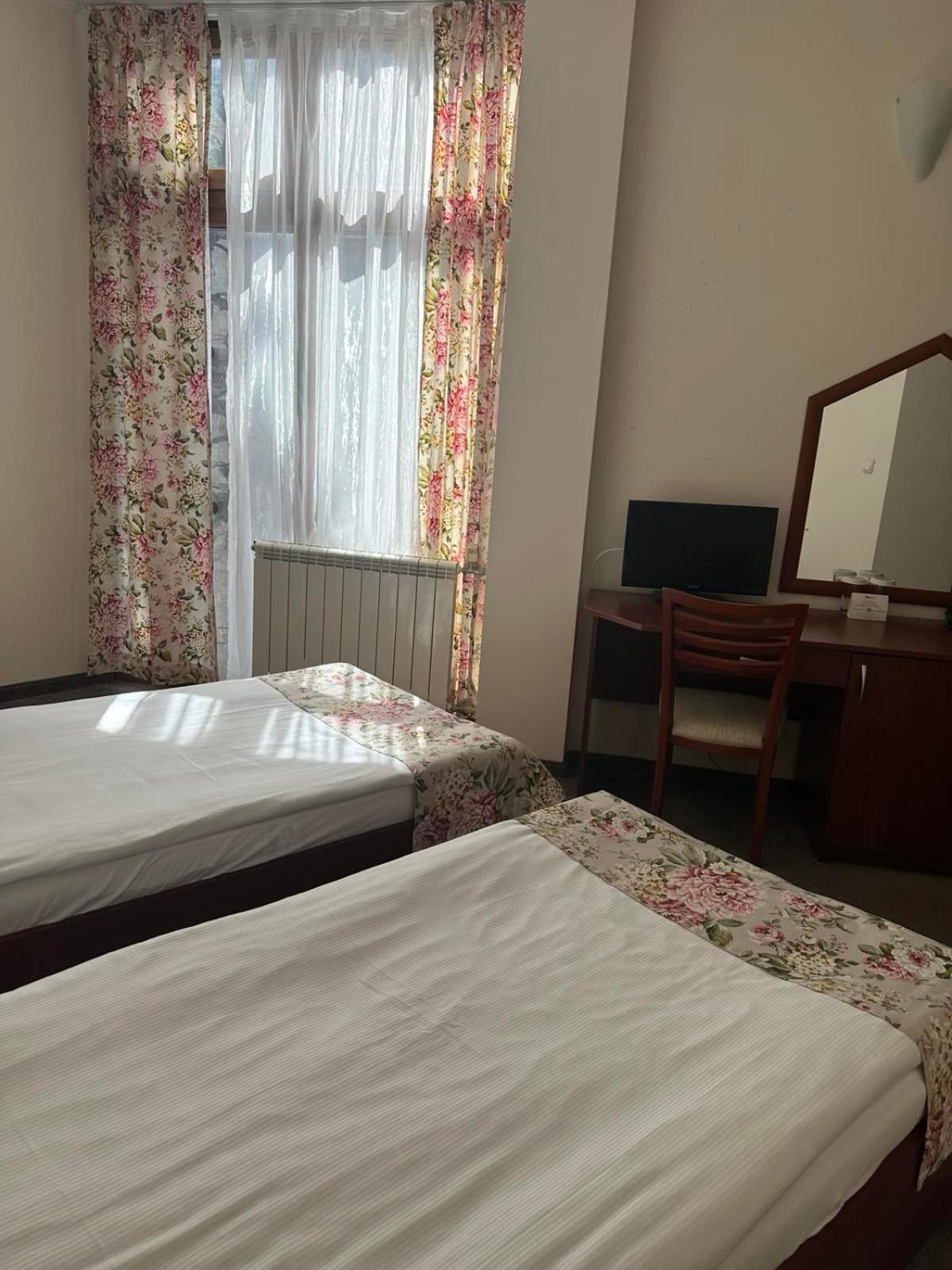 Economy, Double or Twin Bed