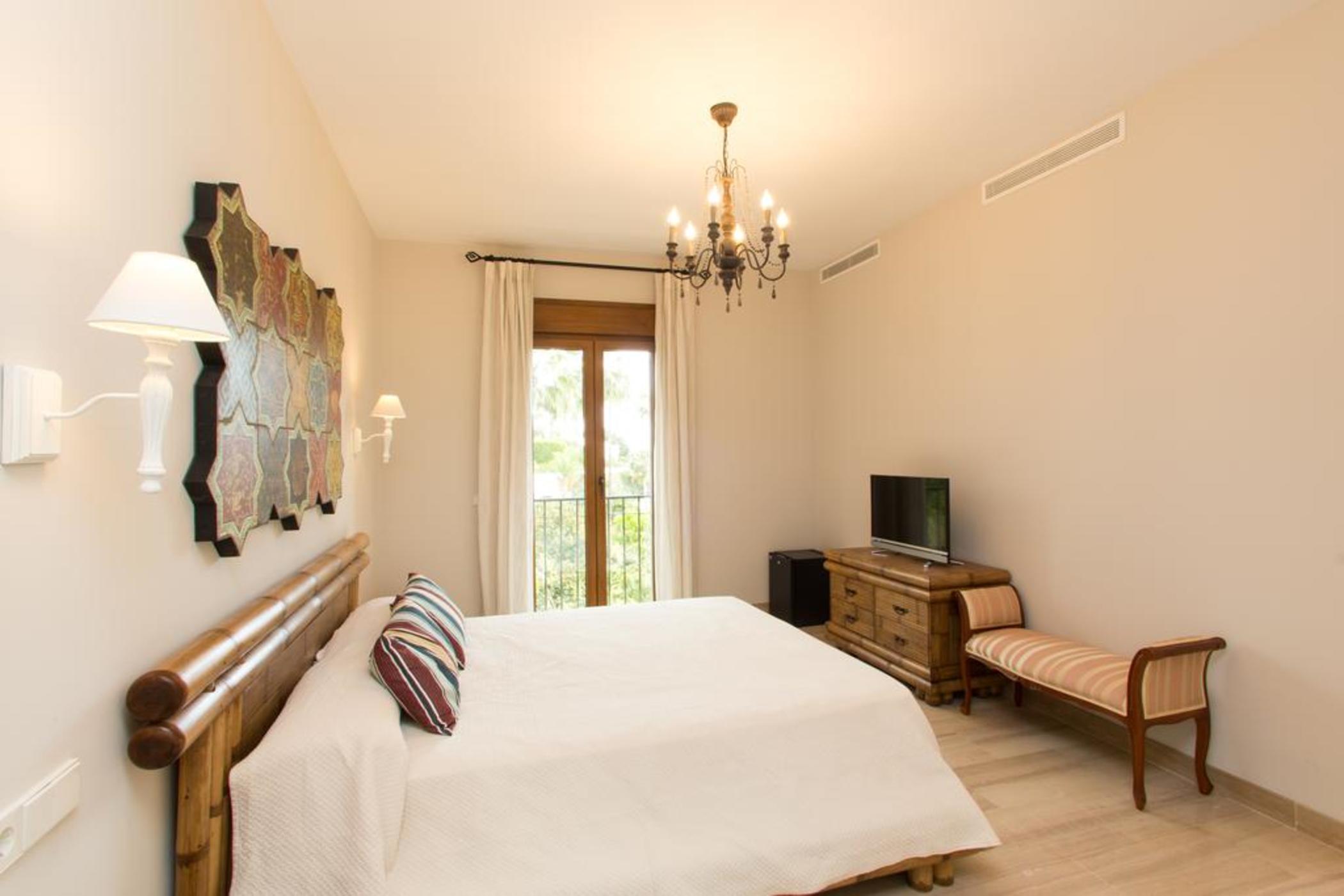 Villas Lomas de Marbella 12/32