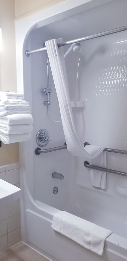 Sleep Inn & Suites - Oxford - University Area 12/44