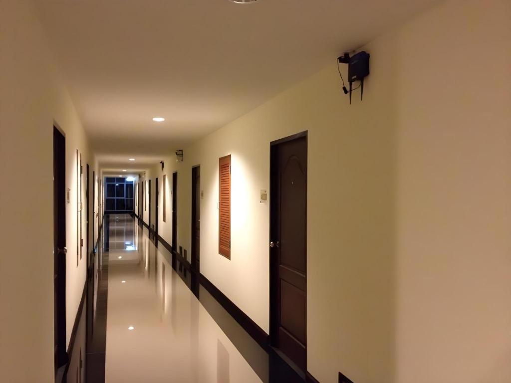The Capital Hotel 26/40