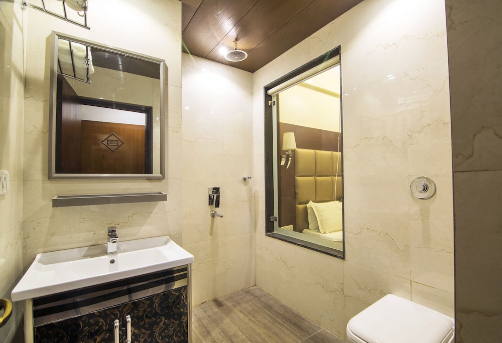 HOTEL ABHINANDAN 29/29