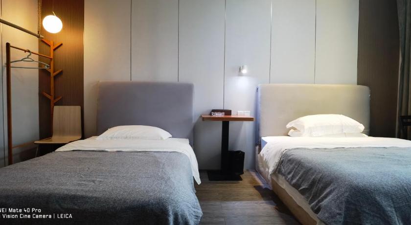 Yumi Apartment Zhuguang Gaopai 21/50