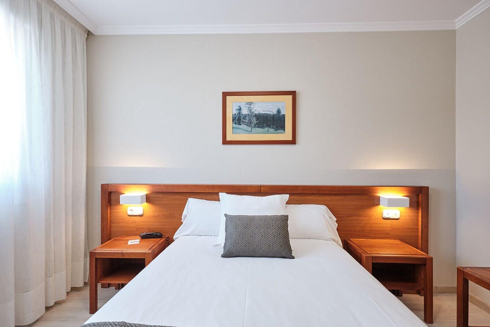 Standard, Single, Double Bed, Private Bathroom